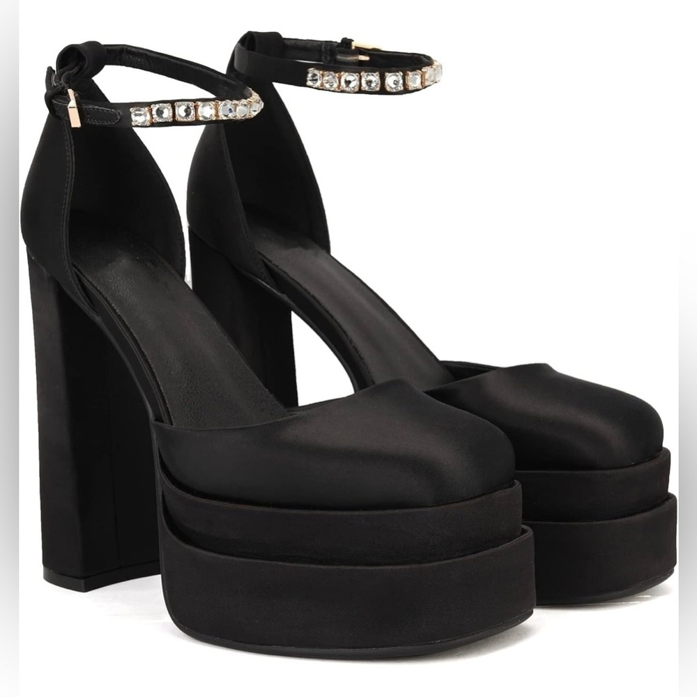 Elegant Black Platform Heels